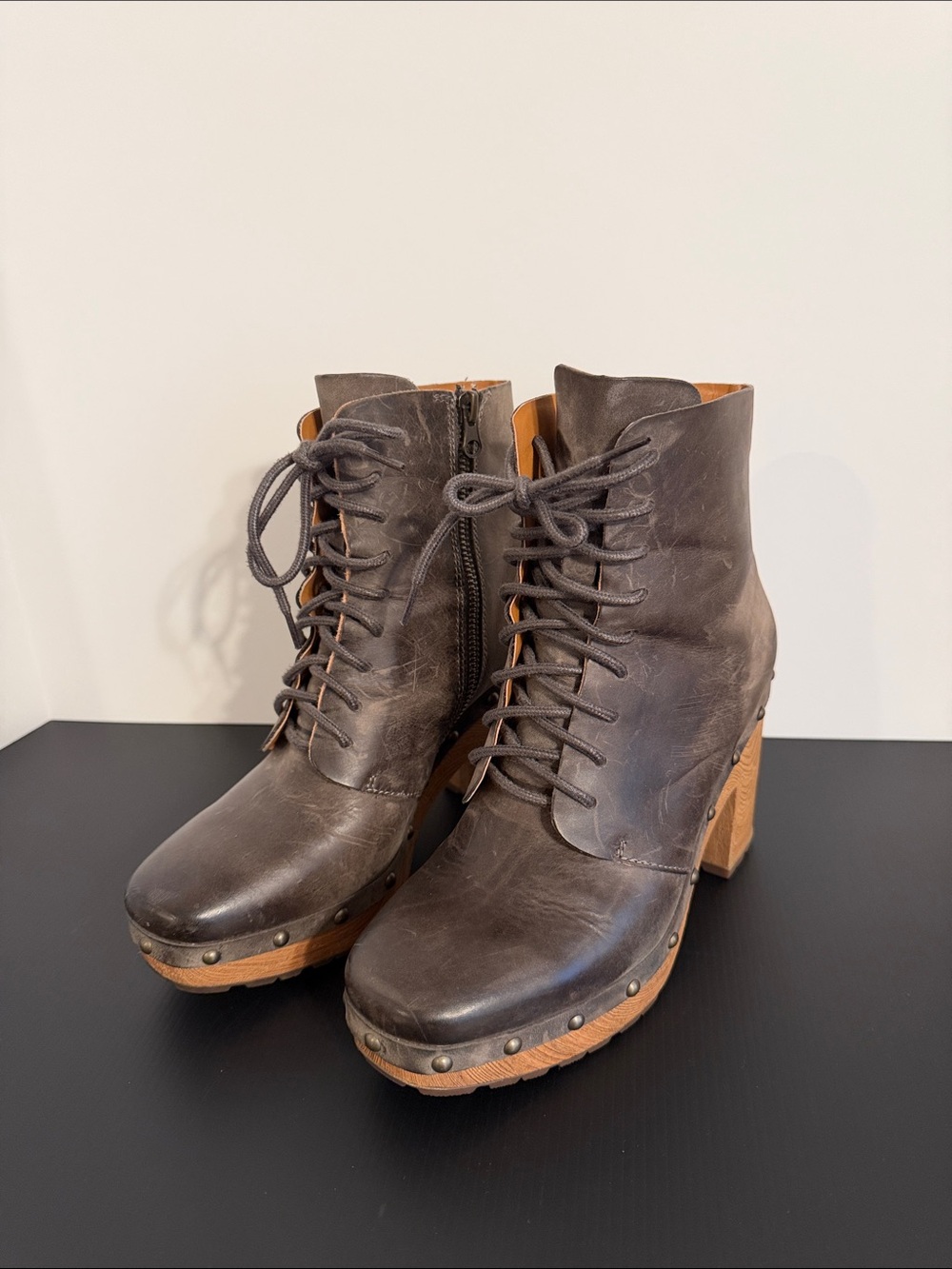 Kork Ease Women's Dark Brown Lace-Up Platform Ankle Boots